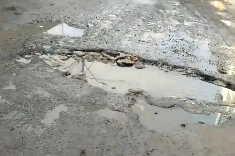 Buracos e abandono tomam ruas da zona Norte de Teresina e colocam vidas em risco