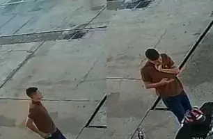 Câmera flagra motorista em posto após atropelar e matar vigilante na BR-343 (Foto: Reprodução)