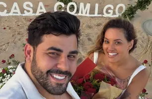 Cantora Yara Tchê fica noiva durante viagem com o namorado Henrique Costa (Foto: Instagram)