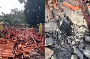 Capela de Santa Ana desaba e imagem da santa permanece intacta (Foto: Reprodução/jornalesp.com)