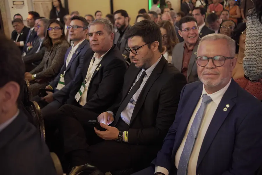 Carlos Brandão toma posse como presidente do Consórcio da Amazônia Legal