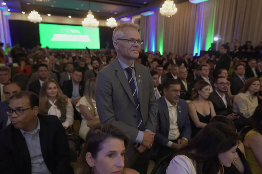 Carlos Brandão toma posse como presidente do Consórcio da Amazônia Legal