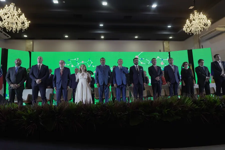 Carlos Brandão toma posse como presidente do Consórcio da Amazônia Legal