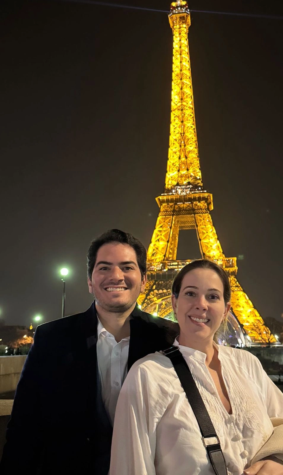 Casal de médicos Vilson Bezerra e Anatalia Vieira celebram 10 anos de casados