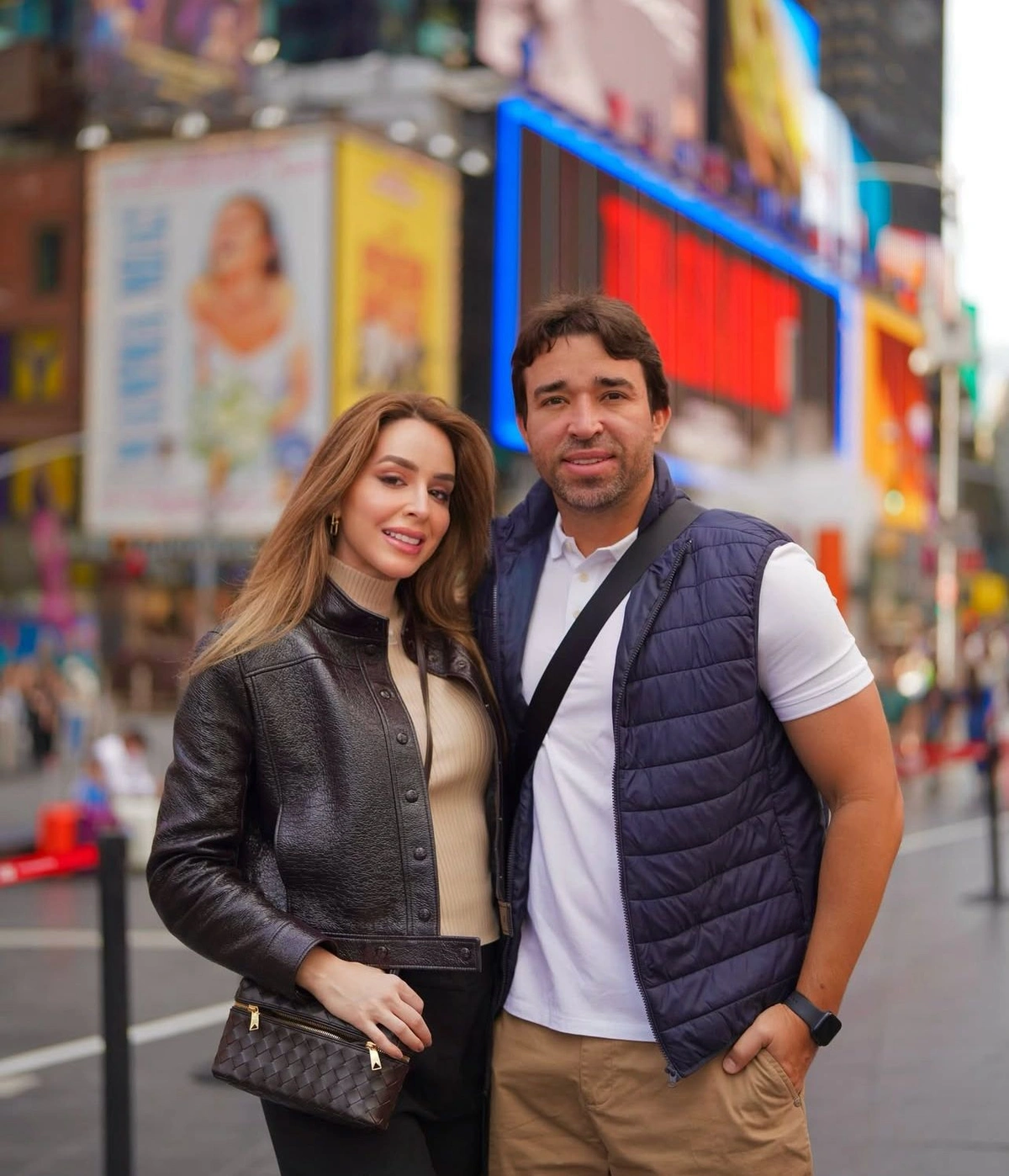 Casal Marden Menezes e Mariel Oliveira celebram juntos mais um aniversário