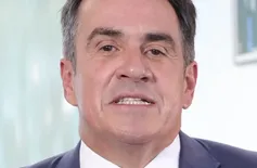 PF aponta pagamentos mensais a Ciro em operação sobre Banco Master