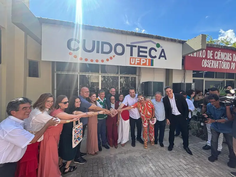Com presença de ministros, UFPI inaugura Cuidoteca voltada a filhos de estudantes