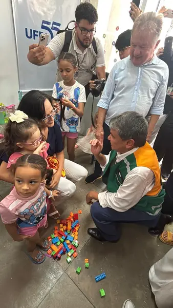 Com presença de ministros, UFPI inaugura Cuidoteca voltada a filhos de estudantes