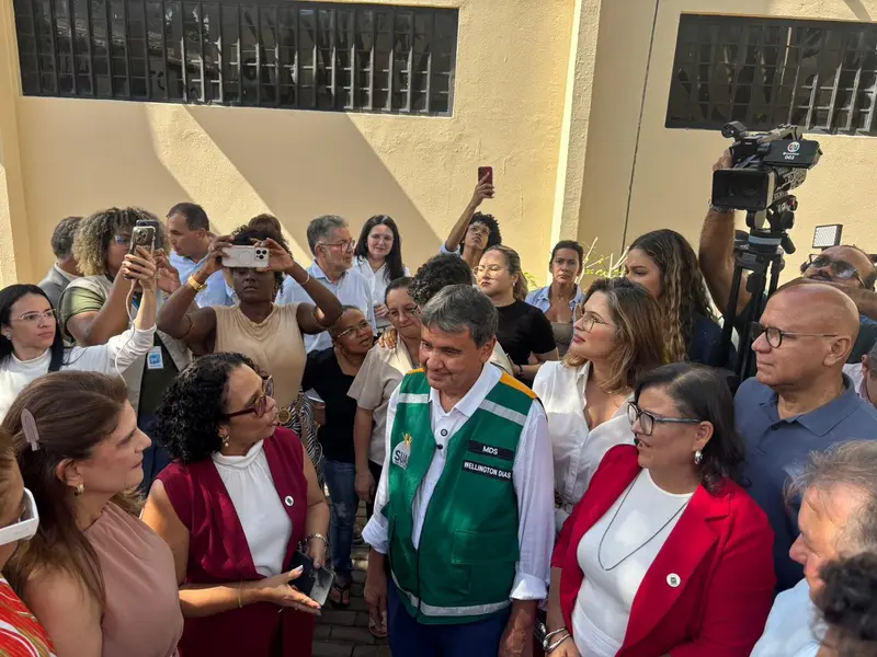 Com presença de ministros, UFPI inaugura Cuidoteca voltada a filhos de estudantes