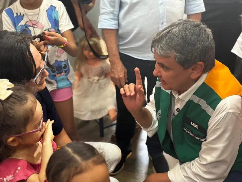 Com presença de ministros, UFPI inaugura Cuidoteca voltada a filhos de estudantes