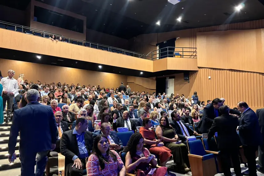 CRC-PI inicia nova gestão com posse de conselheiros e diretoria em Teresina