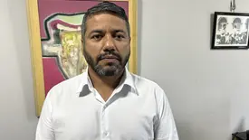 Daniel da Mariínha se filia ao PCdoB durante celebração de 104 anos do partido (Foto: Conecta Piauí)