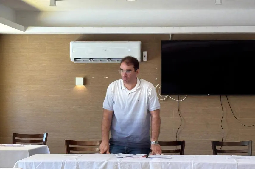 David Menezes é reeleito e continuará à frente do futsal do Piauí até 2030