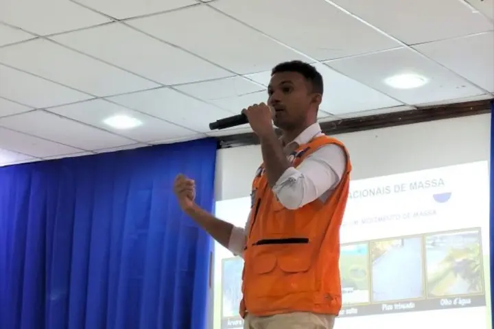 Defesa Civil de Picos capacita voluntários para atuação em emergências