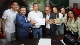 Deputado Evaldo Gomes oficializa filiação ao Partido dos Trabalhadores em Teresina (Foto: Reprodução)