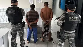 Dois suspeitos de tráfico são presos com mais de 400 porções de droga em Teresina (Foto: Divulgação/RONE)