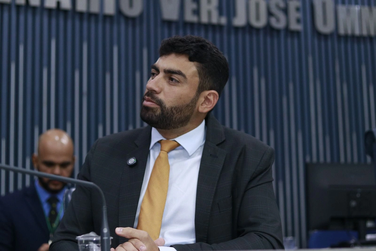 Draga Alana acompanha suspensão do IPTU e destaca importância do diálogo