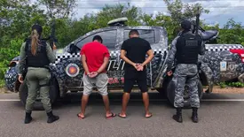 Dupla é presa por tráfico após perseguição na PI-140, em São Raimundo Nonato (Foto: Divulgação/PMPI)