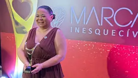 Empresária Alcenia Ribeiro é premiada em noite de festa de luxo e requinte (Foto: Instagram)