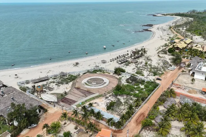 Estrutura construída para abrigar o portal