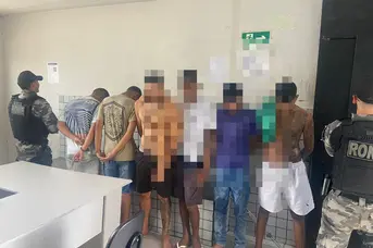 Faccionados são presos dentro de casa usada como ponto de tráfico em Teresina