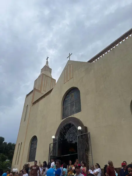 Fé e tradição marcam encerramento dos festejos de São José em Altos