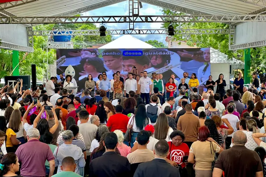 'Governo do Brasil na Rua' leva mais de 100 serviços e ministros a Teresina