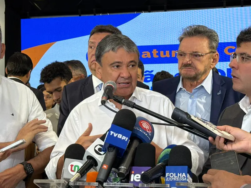 Governo do Piauí assina obra histórica de adutora que vai levar água para Jaicós