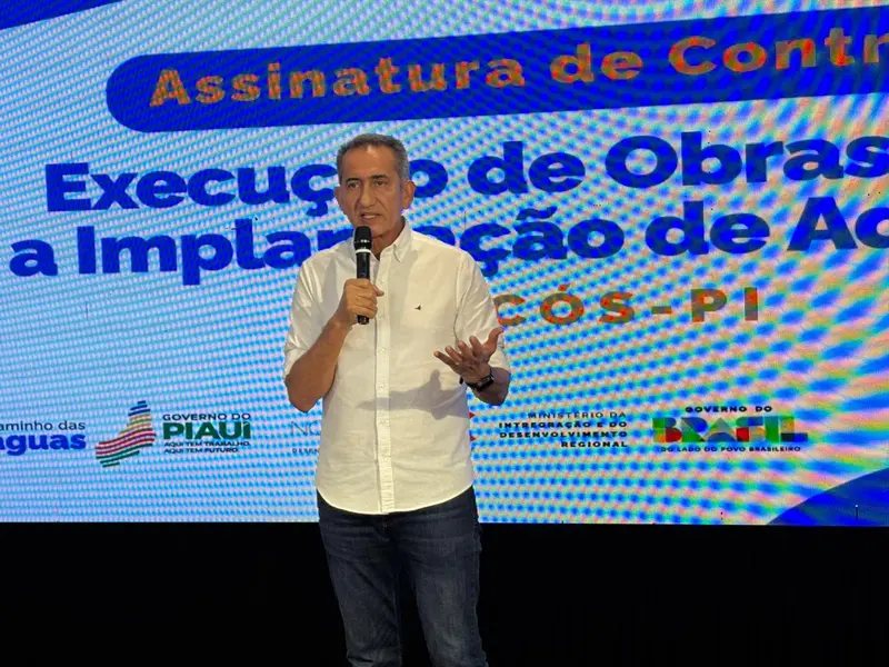 Governo do Piauí assina obra histórica de adutora que vai levar água para Jaicós