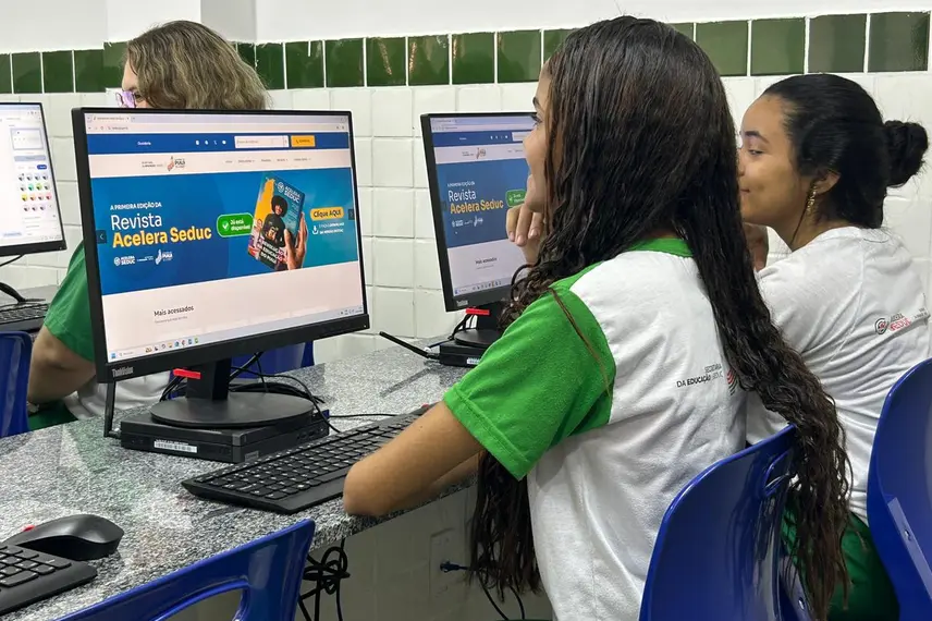 Governo do Piauí entrega escola reformada e modernizada na zona Norte de Teresina