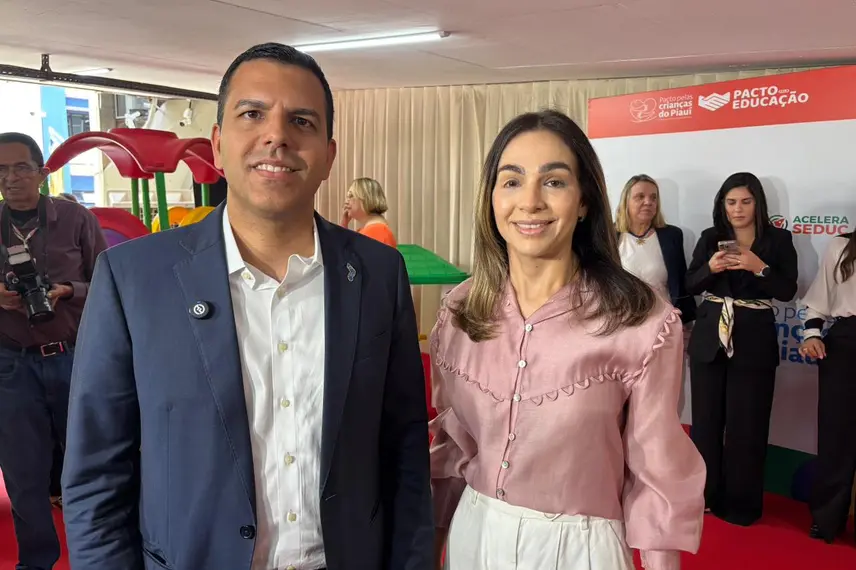 Governo do Piauí entrega kits-creche a 16 municípios e reforça educação infantil