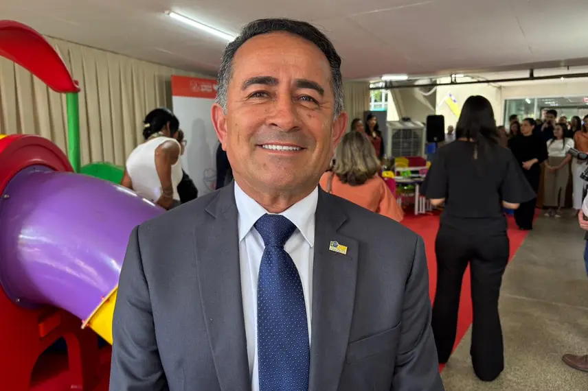 Governo do Piauí entrega kits-creche a 16 municípios e reforça educação infantil