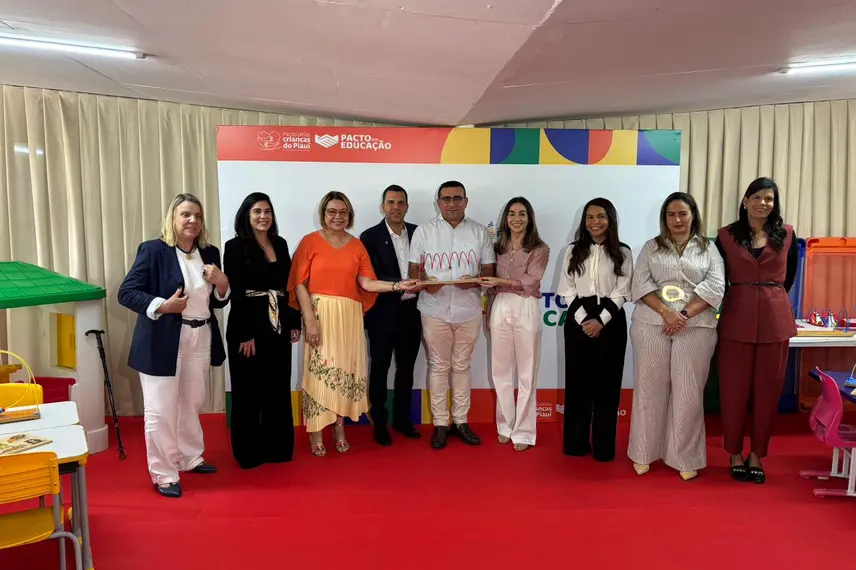 Governo do Piauí entrega kits-creche a 16 municípios e reforça educação infantil