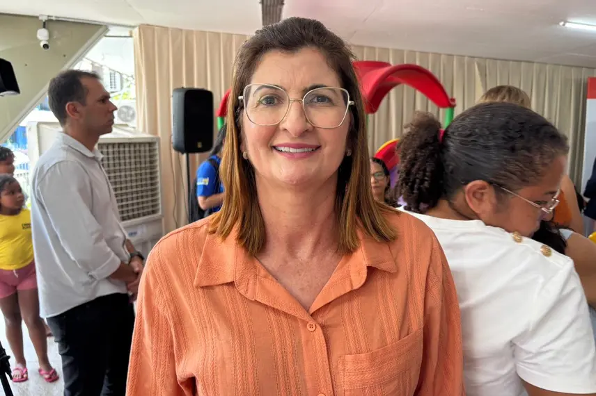 Governo do Piauí entrega kits-creche a 16 municípios e reforça educação infantil