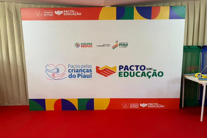 Governo do Piauí entrega kits-creche a 16 municípios e reforça educação infantil