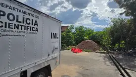 Homem esperava maquinário para trabalho antes de morrer na zona Norte de Teresina (Foto: Kassio Cavalcante/Conecta Piauí)