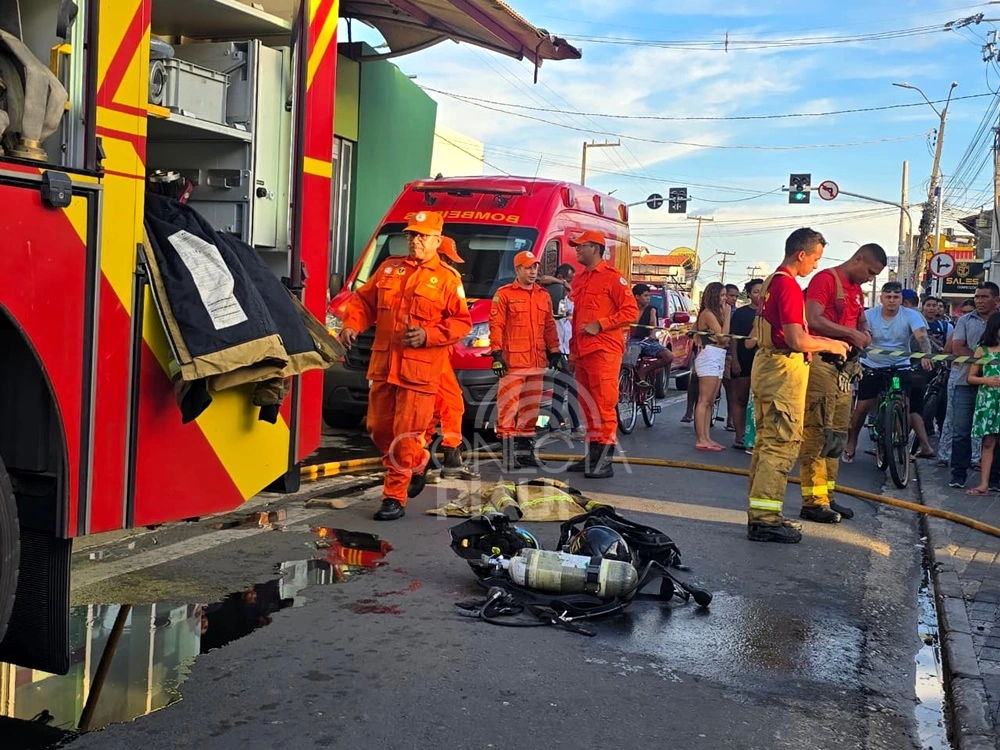 Incêndio destrói box no mercado do bairro São Joaquim, na zona Norte de Teresina