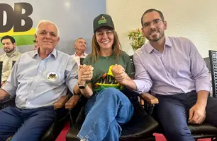 Ivanária Sampaio e Themístocles prestigiam filiação de Marcos Aurélio ao MDB (Foto: Reprodução)