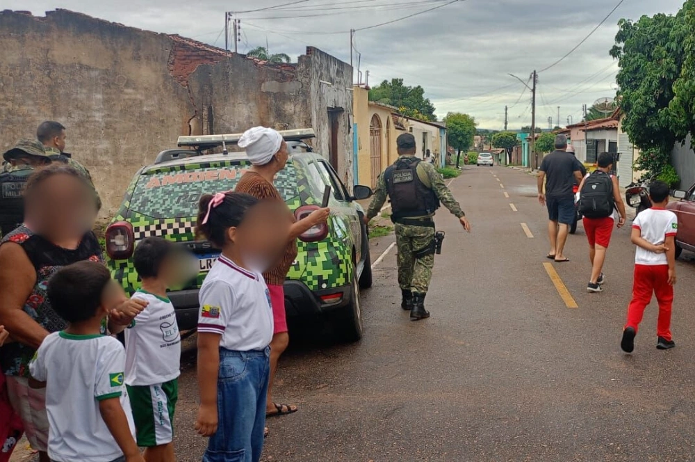 Jacarés surpreendem moradores após dias de chuva em São Raimundo Nonato