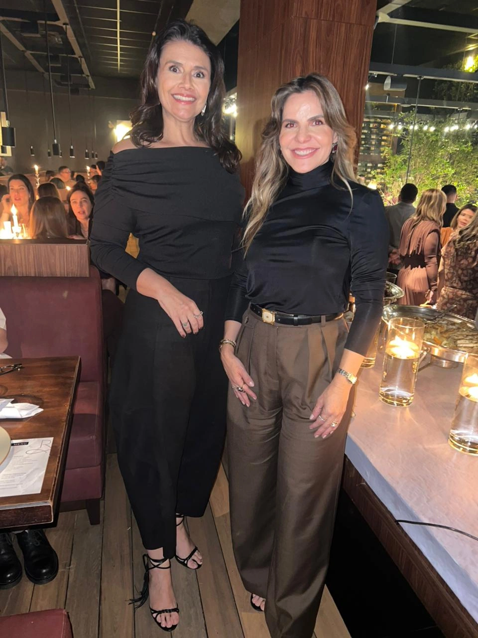 Juliana Tajra e Larissa Mendes