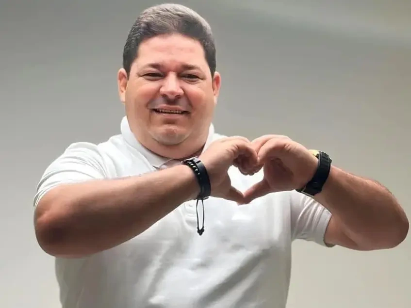 Leonardo Nogueira anuncia desfiliação do PT em Valença