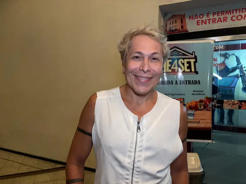 Marcelo Serrado apresenta peça Terapia pela primeira vez em Teresina