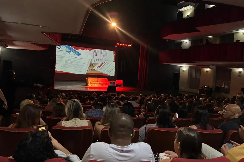 Marcelo Serrado apresenta peça Terapia pela primeira vez em Teresina