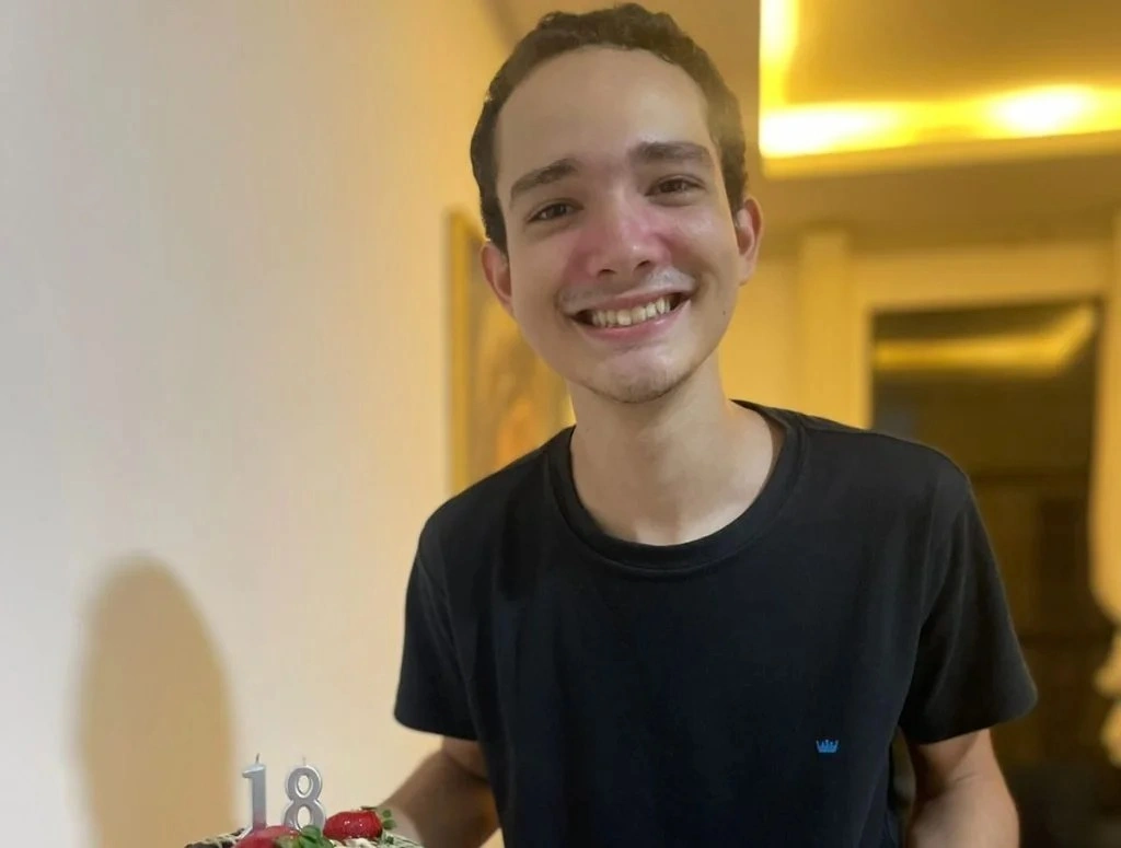 Mikael Félix e Silva de Araújo