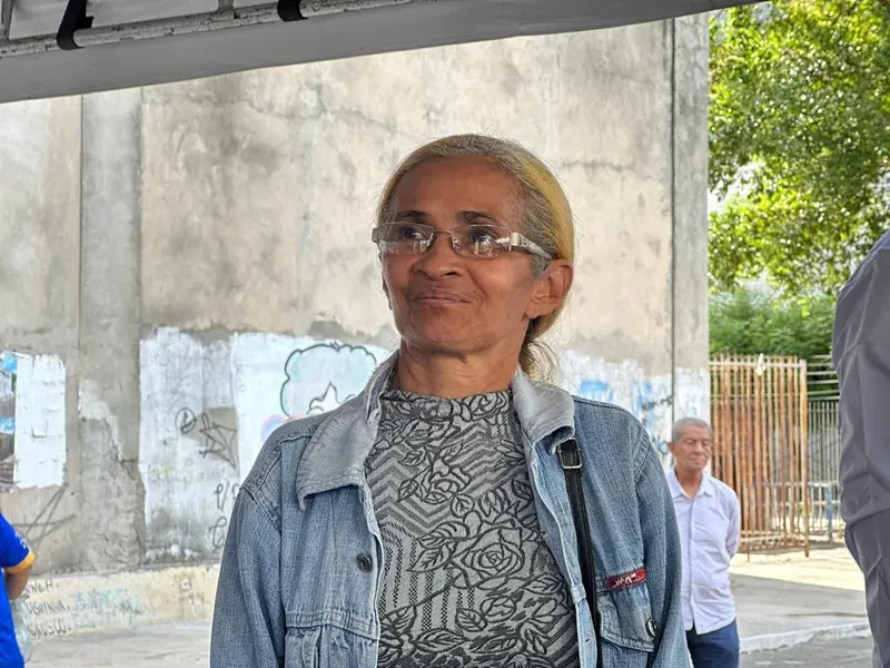 Ministro Boulos participa de debate na rua e defende fim da escala 6x1 em Teresina