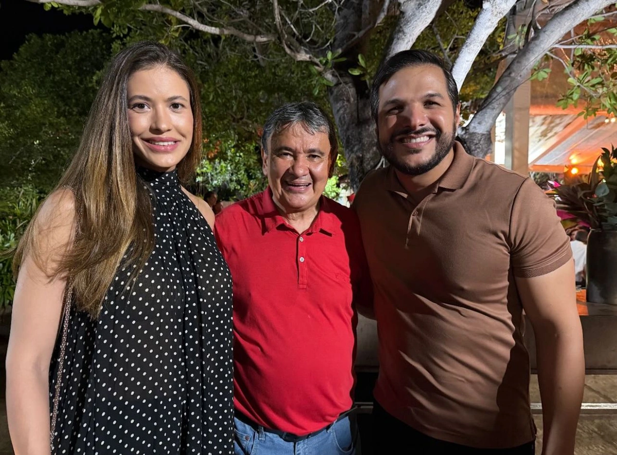 Ministro Wellington Dias celebra com festa animada os seus 64 anos em Teresina