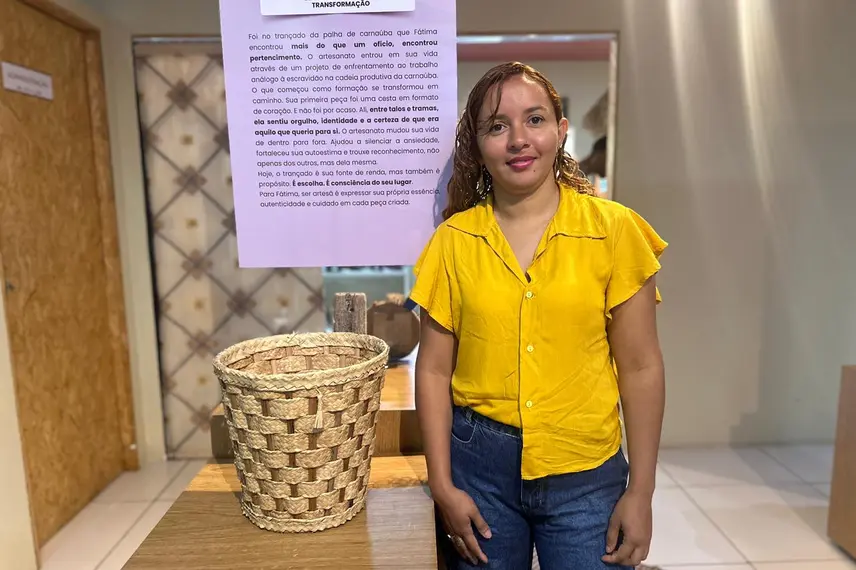 Mostra ‘Mulheres que Inspiram’ celebra artesãs na Central de Artesanato