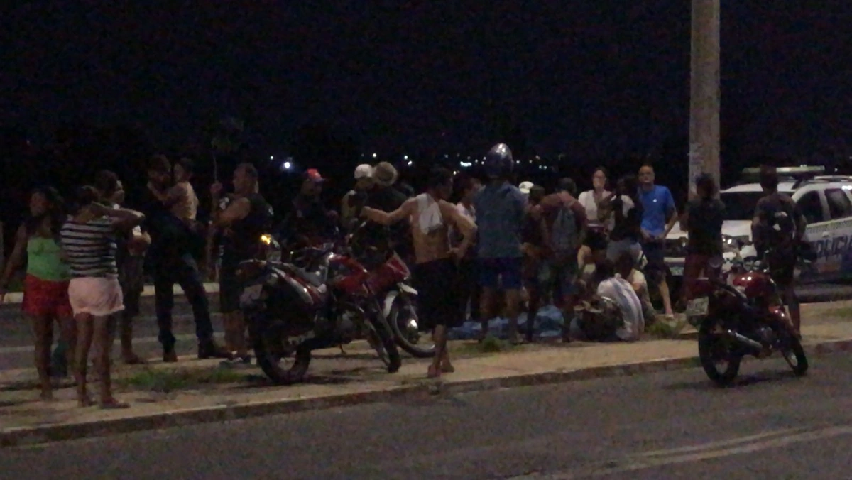Motociclista morre após perder controle e bater em poste na zona Norte de Teresina