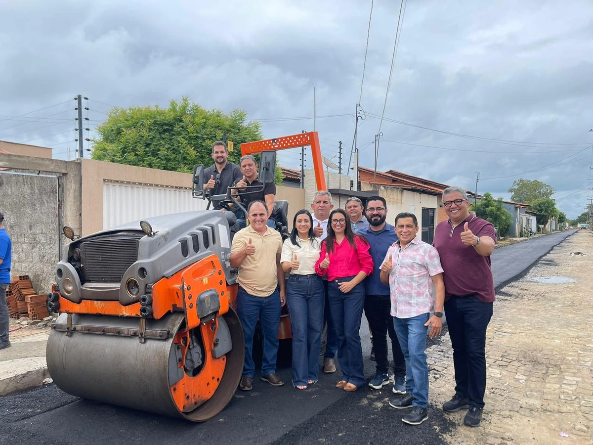 Município de Água Branca avança com nova etapa de pavimentação asfáltica