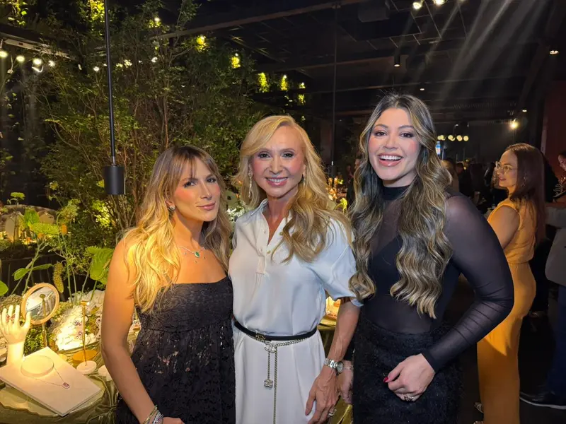 Noite de glamour marca lançamento de Gioielli por Risangela Lima